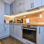 Florance Luxury In Saint Szveti Vlasz