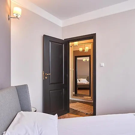 Florance Luxury In Saint