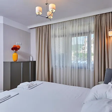 Апартамент Florance Luxury In Saint Vlas Свети Влас