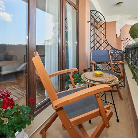 Апартамент Florance Luxury In Saint Vlas Свети Влас