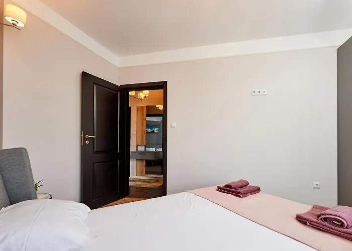 Florance Luxury In Saint Lejlighed *